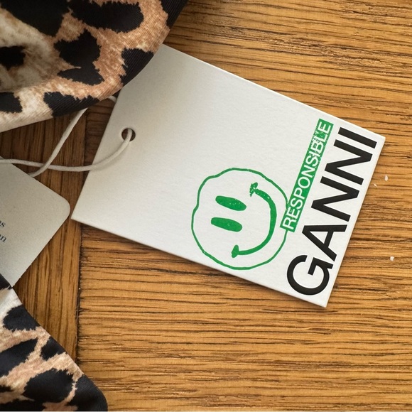 NWT Ganni Size 40 US 8 Savannah Leopard Swimsuit One Piece Removable Pads Ruched - Picture 9 of 10